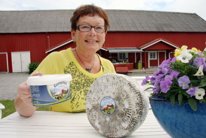 Tingvollost og Gangstad Gårdsysteri med Astrid Aasen i spissen (bildet) er de to norske produsentene med flest oster i World Cheese Awards 2017. Begge deltar med åtte forskjellige oster. (Foto: Morten Holt) Tingvollost og Gangstad Gårdsysteri med Astrid Aasen i spissen (bildet) er de to norske produsentene med flest oster i World Cheese Awards 2017. Begge deltar med åtte forskjellige oster. (Foto: Morten Holt)