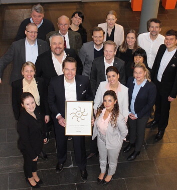 Det norske teamet som mottok prisen. (Foto: Rezidor Hotel Group) Det norske teamet som mottok prisen. (Foto: Rezidor Hotel Group)