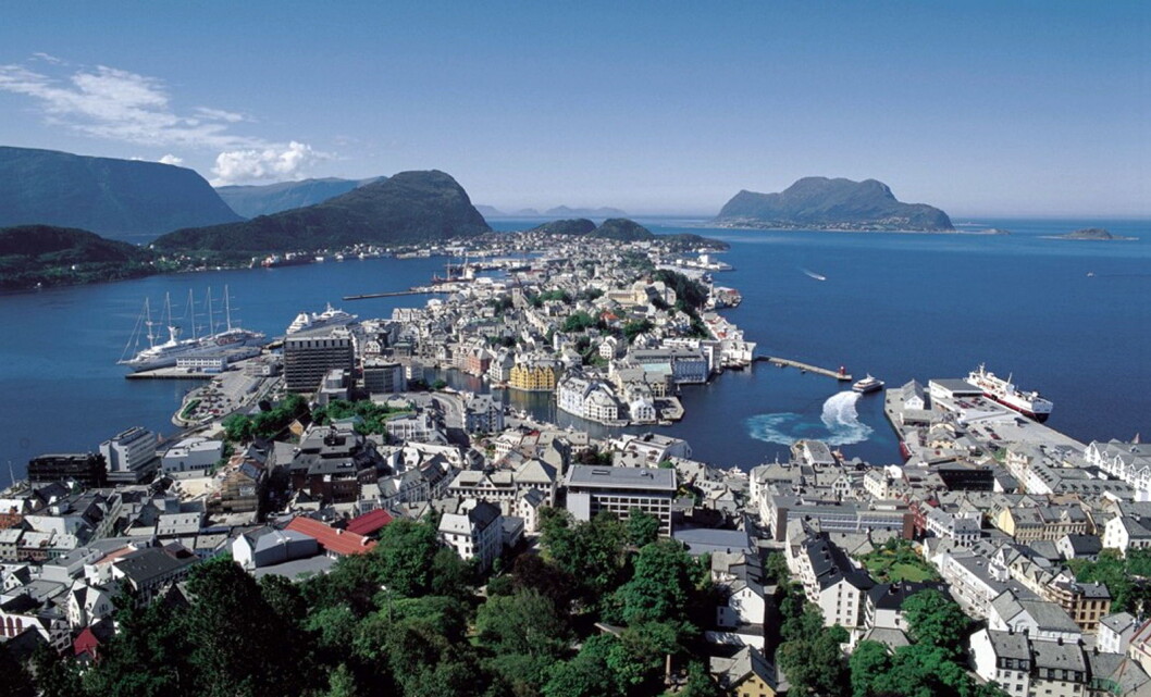 Hotel Brosundet i Ålesund topper listen til Berg-Hansen. (Foto: De Historiske) Hotel Brosundet i Ålesund topper listen til Berg-Hansen. (Foto: De Historiske)