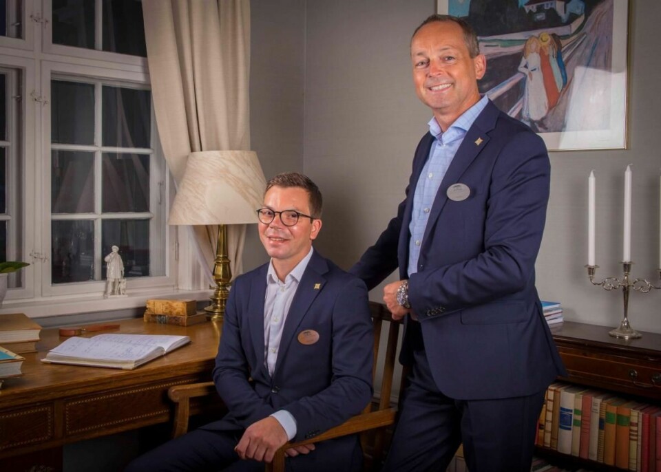 Kenneth Kvam Tangen (til venstre) og Morten Leite er nytt vertskap på Ringnes Gård. (Foto: Helle Madsen)
