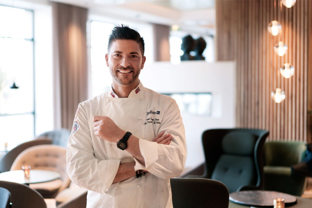 Daniél Rougè Madsen utfordrer matscenen i Stavanger med nytt konsept med restauranten FireLake. (Foto: Rezidor Hotel Group) Daniél Rougè Madsen utfordrer matscenen i Stavanger med nytt konsept med restauranten FireLake. (Foto: Rezidor Hotel Group)