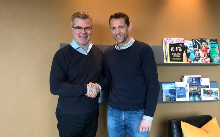 Kjededirektør for Smarthotel, Ørjan Kjærstad, sammen med hotelldirektør for Bergen Harbour Hotel, Jan Petter Eilertsen. (Foto: Smarthotel) Kjededirektør for Smarthotel, Ørjan Kjærstad, sammen med hotelldirektør for Bergen Harbour Hotel, Jan Petter Eilertsen. (Foto: Smarthotel)