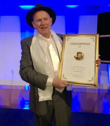 Johan Nicolaisen fra Kokkenes Mesterlaug Møre & Romsdal ble hedret med prisen «Årets oldermann 2017». (Foto: NKL) Johan Nicolaisen fra Kokkenes Mesterlaug Møre & Romsdal ble hedret med prisen «Årets oldermann 2017». (Foto: NKL)