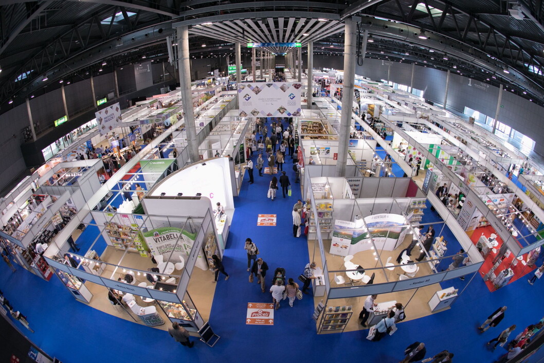 «Free From Functional Food Expo» ble i 2017 arrangert i Barcelona, og hadde både flere produsenter og flere gjester enn noen gang tidligere. Nå kommer den til Stockholm. (Foto: Free From Functional Food Expo). «Free From Functional Food Expo» ble i 2017 arrangert i Barcelona, og hadde både flere produsenter og flere gjester enn noen gang tidligere. Nå kommer den til Stockholm. (Foto: Free From Functional Food Expo).