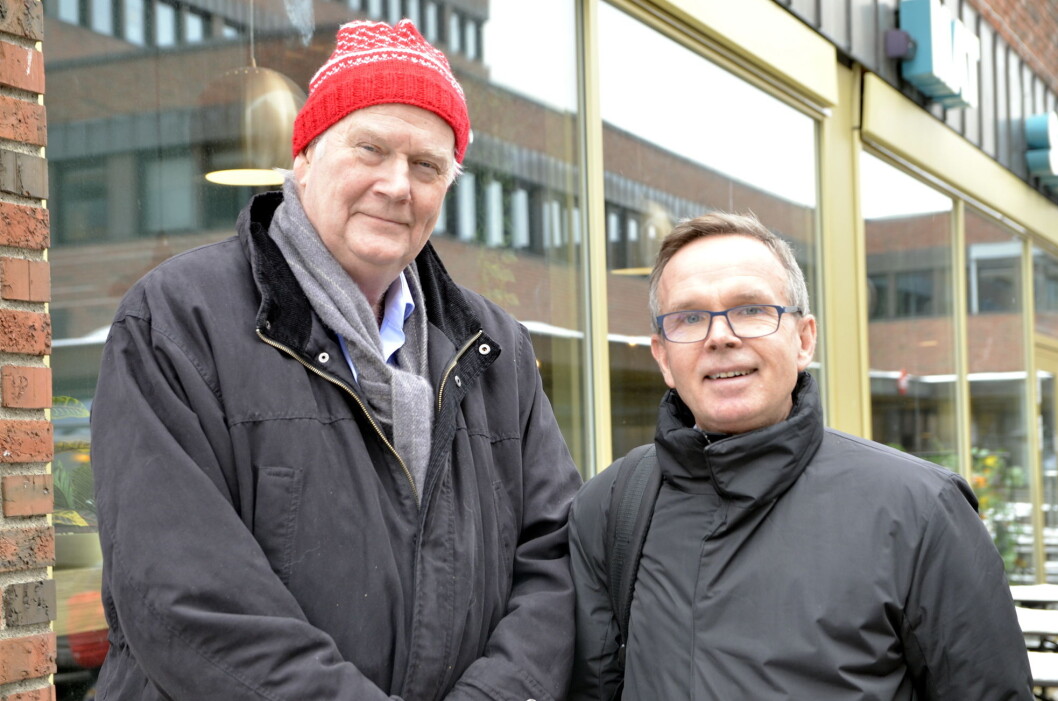 – Vår erfaring er at kunnskap om akrylamid generelt er lite kjent i befolkningen, sier salgssjef Harald Reigstad og Erik Slinde i Zeracryl. (Foto: Synnøve Prytz Berset, Matindustrien) – Vår erfaring er at kunnskap om akrylamid generelt er lite kjent i befolkningen, sier salgssjef Harald Reigstad og Erik Slinde i Zeracryl. (Foto: Synnøve Prytz Berset, Matindustrien)