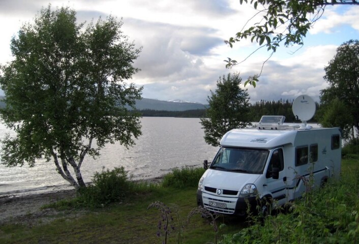 Stadig flere bobiler inntar norske campingplasser. (Foto: Hans Degerdal) Stadig flere bobiler inntar norske campingplasser. (Foto: Hans Degerdal)
