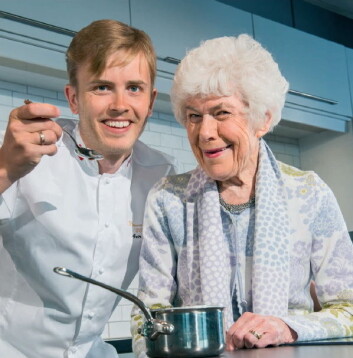 Ingrid Espelid Hovig har vært det store forbildet for mange norske toppkokker. Her sammen med Geir Skeie. (Foto: Arkiv/Geir Skeie) Ingrid Espelid Hovig har vært det store forbildet for mange norske toppkokker. Her sammen med Geir Skeie. (Foto: Arkiv/Geir Skeie)