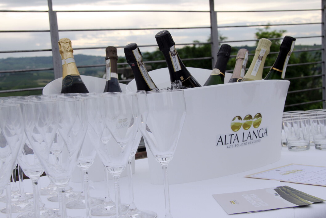 Fra lanseringen av en Alta Langa-bar i Piemonte i juni 2018. (Foto: Morten Holt) Fra lanseringen av en Alta Langa-bar i Piemonte i juni 2018. (Foto: Morten Holt)