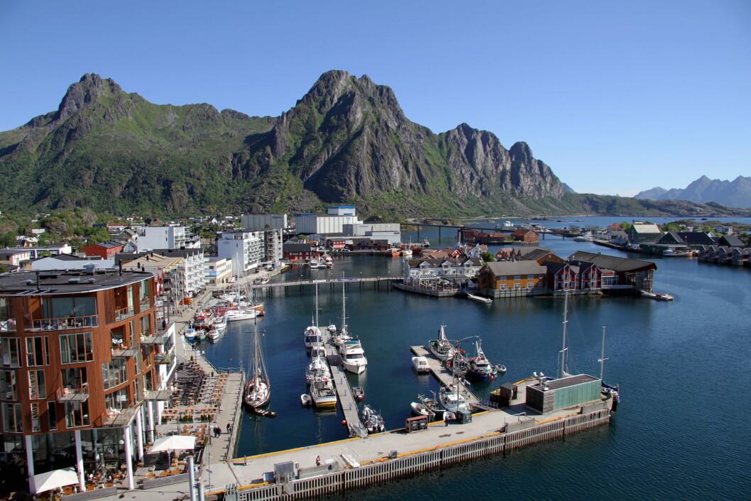 Svolvær sett fra Thon Hotel Lofoten. (Foto: Morten Holt) Svolvær sett fra Thon Hotel Lofoten. (Foto: Morten Holt)