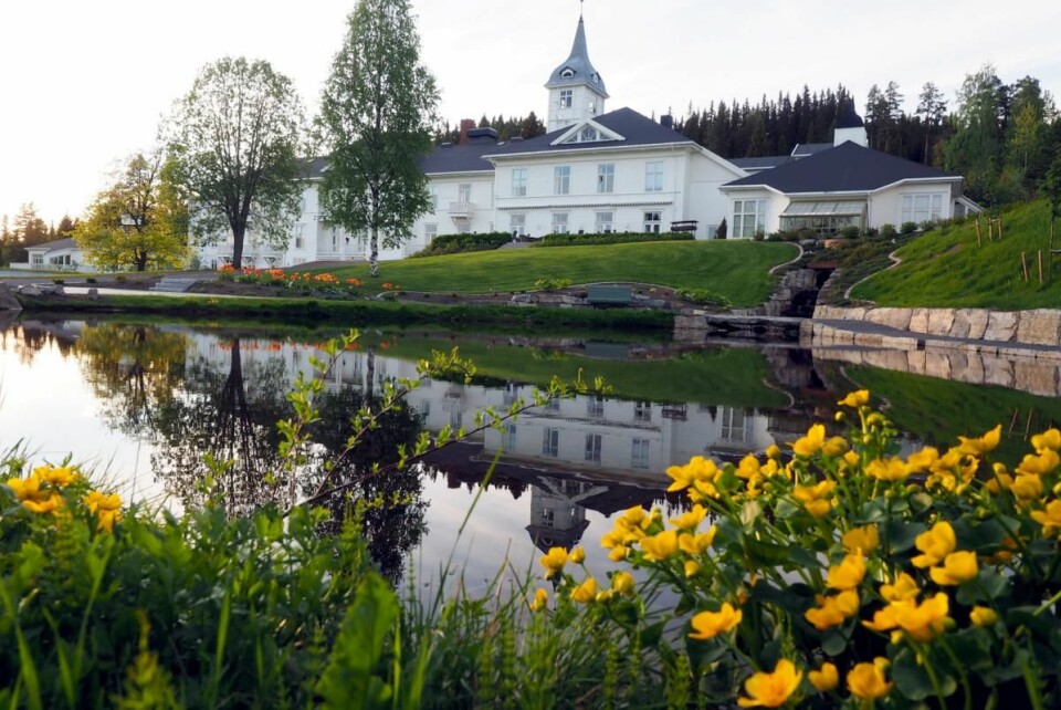 Montebellosenteret ligger i Mesnali i Ringsaker kommune i Hedmark, ikke langt fra Lillehammer. (Foto: Montebellosenteret)