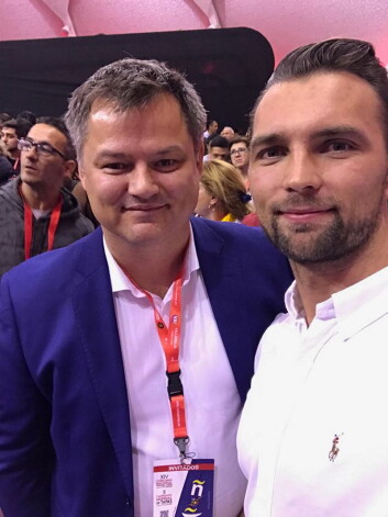 Spaniadirektør i Sjømatrådet Bjørn-Erik Stabell sammen med verdensmester i tapas i 2017, Øyvind Bøe Dalelv, er fornøyd med den norske innsatsen i tapas-VM. (Foto: Privat) Spaniadirektør i Sjømatrådet Bjørn-Erik Stabell sammen med verdensmester i tapas i 2017, Øyvind Bøe Dalelv, er fornøyd med den norske innsatsen i tapas-VM. (Foto: Privat)