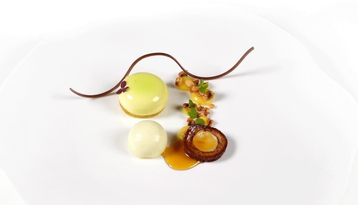 Norges dessert i varmmatkonkurransen i VN i Luxembourg for juniorer. (Foto: Eirik Nilssen/Matbyrået Impuls) Norges dessert i varmmatkonkurransen i VN i Luxembourg for juniorer. (Foto: Eirik Nilssen/Matbyrået Impuls)