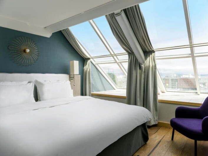 Fra et av rommene på Radisson Blu Royal Garden Hotel. (Foto; Radisson Hotel Group) Fra et av rommene på Radisson Blu Royal Garden Hotel. (Foto; Radisson Hotel Group)