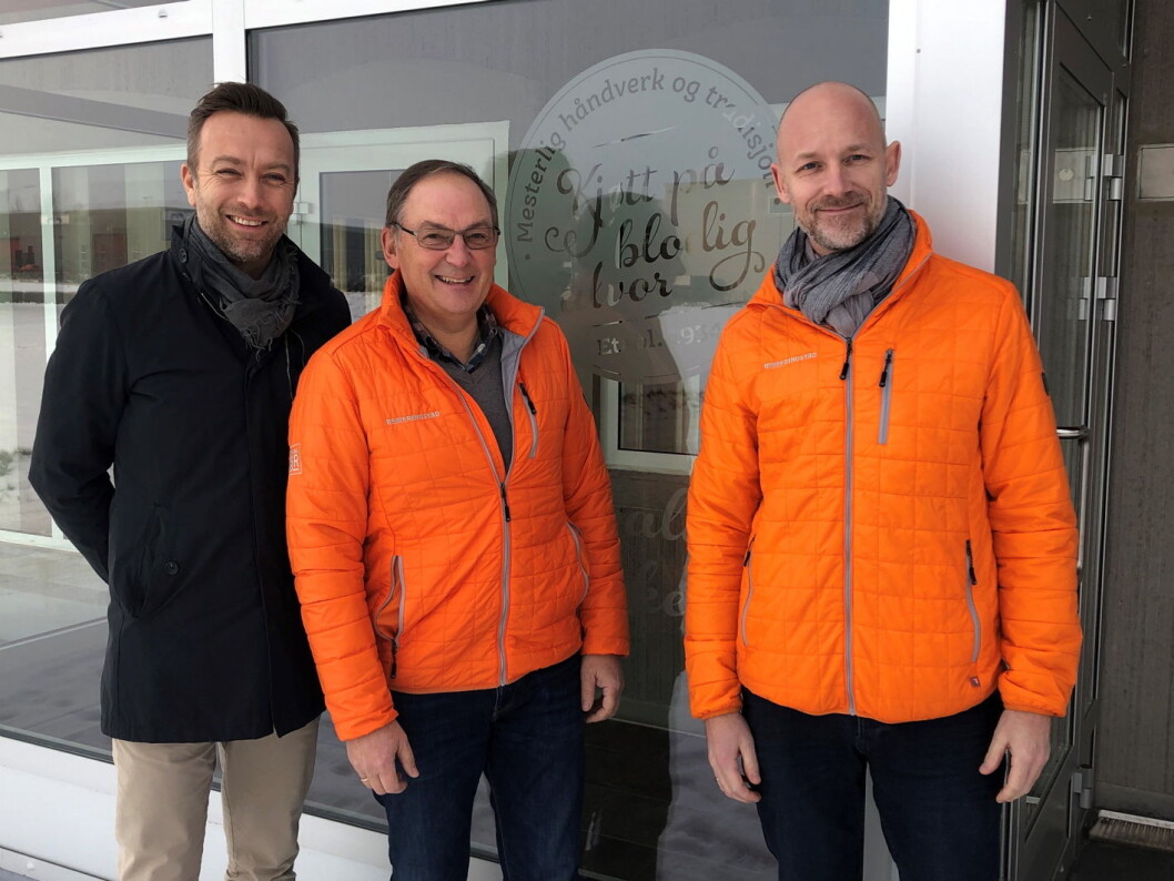 Stian Eide, regionsjef NHO Reiseliv Innkjøpskjeden (fra venstre), Vidar Mellegård, salgssjef og Thomas G. Langeland, selger hos Brødr. Ringstad. (Foto: NHO Reiseliv Innkjøpskjeden) Stian Eide, regionsjef NHO Reiseliv Innkjøpskjeden (fra venstre), Vidar Mellegård, salgssjef og Thomas G. Langeland, selger hos Brødr. Ringstad. (Foto: NHO Reiseliv Innkjøpskjeden)