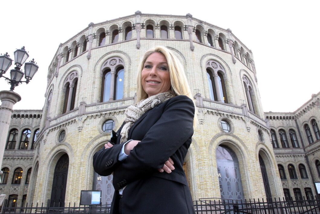 Sikkerhetssjef Berit Mauseth Michelet på Stortinget er ansatt i Coca-Cola European Partners i Norge, Sverige og Island. (Foto Even Rise, Aktuell Sikkerhet) Sikkerhetssjef Berit Mauseth Michelet på Stortinget er ansatt i Coca-Cola European Partners i Norge, Sverige og Island. (Foto Even Rise, Aktuell Sikkerhet)