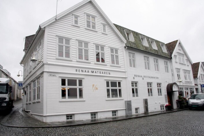 Renaa ble den første restauranten utenfor Oslo i Norge som fikk stjerne i Guide Michelin. (Foto: Morten Holt) Renaa ble den første restauranten utenfor Oslo i Norge som fikk stjerne i Guide Michelin. (Foto: Morten Holt)