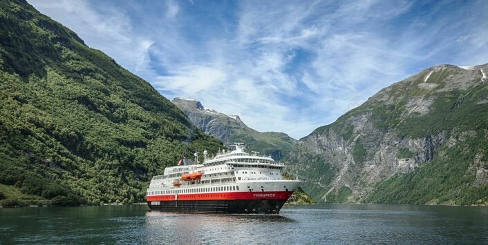 MS Finnmarken skal oppgraderes kraftig. (Foto:&nbsp;Agurtxane Concellon/Hurtigruten)