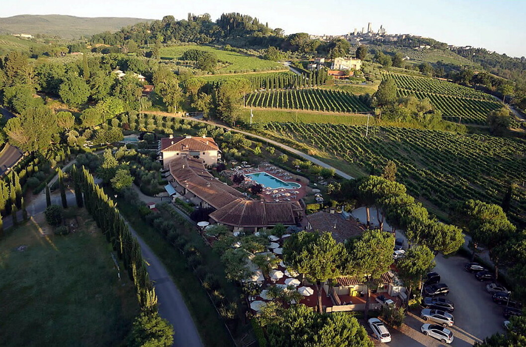 Hotel Sovestro i Toscana. Nederst i bildet restaurant Pode. (Foto: Hotel Sovestro) Hotel Sovestro i Toscana. Nederst i bildet restaurant Pode. (Foto: Hotel Sovestro)