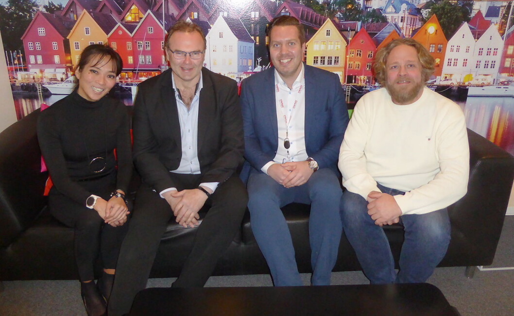 Fra venstre Helene Skjenneberg (direktør for mat og drikke i Scandic Hotels Norge), Jan-Erik Pavels Smith (gründer og daglig leder i Greenway-Norge), Andreas Jenssen Berg (Gress-ansvarlig hos Staples) og Morten Hallan (kjøkkensjef Scandic Hotels Norge). Fra venstre Helene Skjenneberg (direktør for mat og drikke i Scandic Hotels Norge), Jan-Erik Pavels Smith (gründer og daglig leder i Greenway-Norge), Andreas Jenssen Berg (Gress-ansvarlig hos Staples) og Morten Hallan (kjøkkensjef Scandic Hotels Norge).
