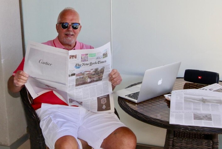 Litt av en overraskelse for PR-strateg Bjørn B Jacobsen i DestinasjonsKirurgene, som i disse dager jobber utenlands, da han leste selveste New York Times til dagens frokost, og plutselig bladde om til nesten en helsides reisereportasje, som i store ord hyllet Besseggen, Jotunheimen og den norske allemannsretten. (Foto: DestinasjonsKirurgene) Litt av en overraskelse for PR-strateg Bjørn B Jacobsen i DestinasjonsKirurgene, som i disse dager jobber utenlands, da han leste selveste New York Times til dagens frokost, og plutselig bladde om til nesten en helsides reisereportasje, som i store ord hyllet Besseggen, Jotunheimen og den norske allemannsretten. (Foto: DestinasjonsKirurgene)