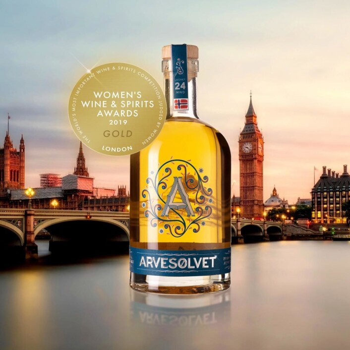 Gull til Arvesølvet fatlagret akevitt i «Womens Wine & Spirits Award». Gull til Arvesølvet fatlagret akevitt i «Womens Wine & Spirits Award». 