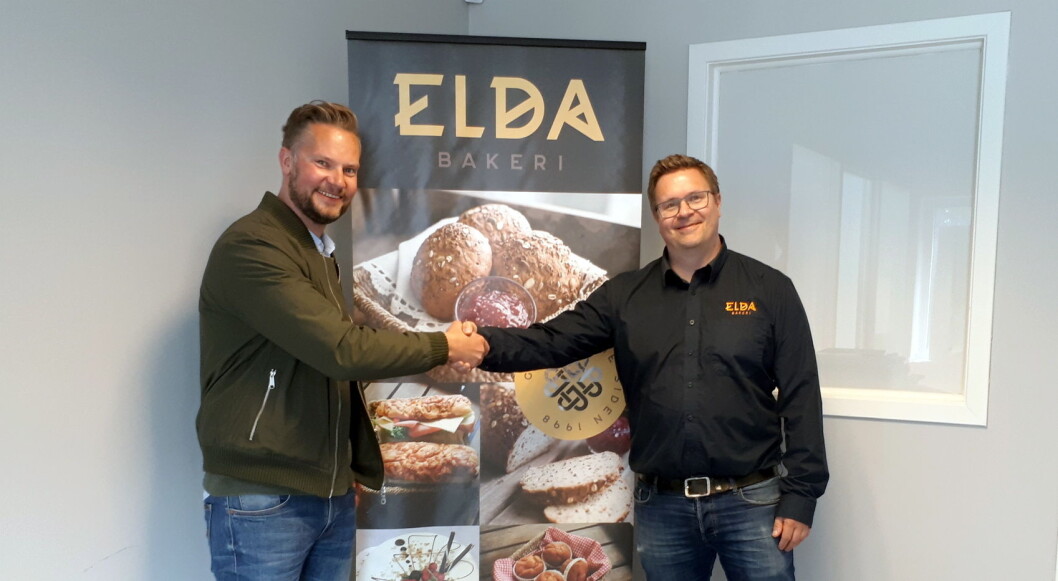 Magne Karoliussen fra NHO Reiseliv Innkjøpskjeden (til venstre) og Mattias Skoglund fra Elda Bakeri. (Foto: NHO Reiseliv Innkjøpskjeden) Magne Karoliussen fra NHO Reiseliv Innkjøpskjeden (til venstre) og Mattias Skoglund fra Elda Bakeri. (Foto: NHO Reiseliv Innkjøpskjeden)