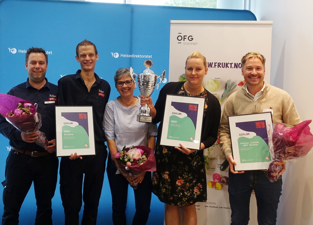Meny vant kjedeprisen, og i tillegg en fin 3. plass til Meny Stokka og den nest beste ambassadøren fra Meny Revetal. (Foto: Opplysningskontoret for frukt og grønt) Meny vant kjedeprisen, og i tillegg en fin 3. plass til Meny Stokka og den nest beste ambassadøren fra Meny Revetal. (Foto: Opplysningskontoret for frukt og grønt)