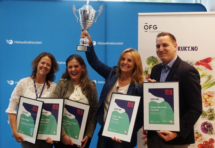 Coop OBS Tromsø ble norgesmester i klassen for store butikker over 1000 m2. I tillegg ble Coop Mega tredje beste kjede og Coop Marked Terråk, Coop Mega Brueland og Elisabeth Dyrland fra Coop Mega Ålgård var alle i toppsjiktet. (Foto: Opplysningskontoret for frukt og grønt) Coop OBS Tromsø ble norgesmester i klassen for store butikker over 1000 m2. I tillegg ble Coop Mega tredje beste kjede og Coop Marked Terråk, Coop Mega Brueland og Elisabeth Dyrland fra Coop Mega Ålgård var alle i toppsjiktet. (Foto: Opplysningskontoret for frukt og grønt)
