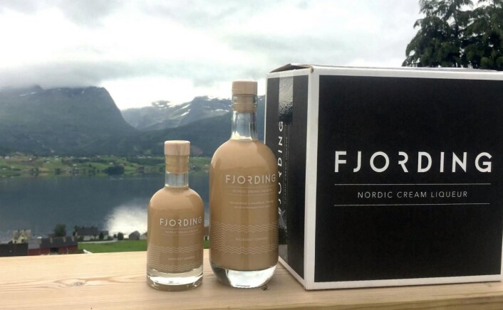 Fjording - i liten og stor flaske. (Foto: Fjording) Fjording - i liten og stor flaske. (Foto: Fjording)