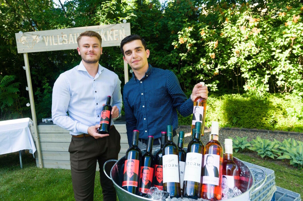 Adriatik Håti og Martin Kanck står bak selskapene Kantik Wine og Kantik Brands, og satser på vinimport fra Balkan. (Foto: Privat) (Foto: Kantik Wine) Adriatik Håti og Martin Kanck står bak selskapene Kantik Wine og Kantik Brands, og satser på vinimport fra Balkan. (Foto: Privat) (Foto: Kantik Wine)