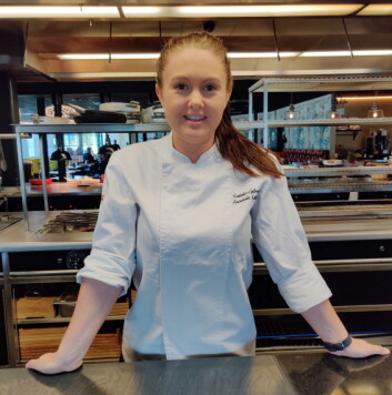 Kathinka Gulbrandsen er ny kjøkkensjef på Thon Hotel Oslo Airport. (Foto: Thon Hotel Oslo Airport) Kathinka Gulbrandsen er ny kjøkkensjef på Thon Hotel Oslo Airport. (Foto: Thon Hotel Oslo Airport)