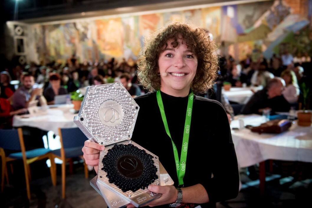 Daglig leder i Too Good To Go Norge, Ann Kristin Raknes Pfründer, tok imot prisen på vegne av 400 ansatte. (Foto: Gorm K. Gaare) Daglig leder i Too Good To Go Norge, Ann Kristin Raknes Pfründer, tok imot prisen på vegne av 400 ansatte. (Foto: Gorm K. Gaare)