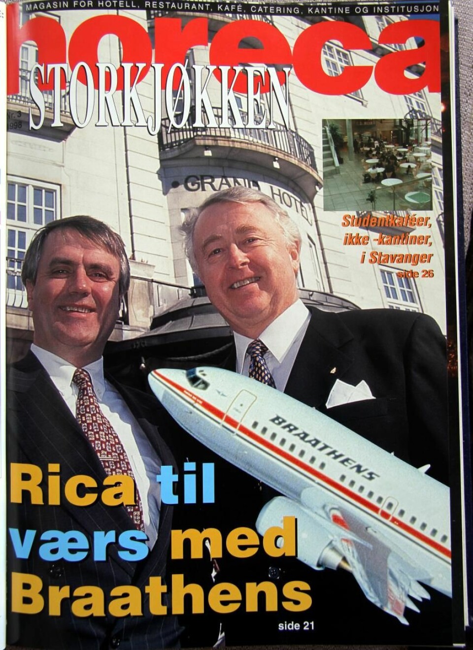 Forsiden av Horeca Storkjøkken, nummer 31998. Jan E Rivelsrud sammen med tidligere konsernsjef Ole-Jacob Wold, som har skrevet dette minneordet sammen med Gisle Evensen.