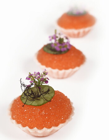 Løyrom var en av ingrediensene på det norske kokkelandslagets meny i kategorien Chefs Table. Foto: Eirik Nilssen/Matbyrået Impuls) Løyrom var en av ingrediensene på det norske kokkelandslagets meny i kategorien Chefs Table. Foto: Eirik Nilssen/Matbyrået Impuls)