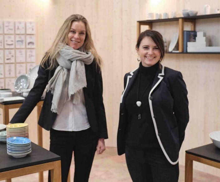 Anne Kristine Rugland, som er direktør i Figgjo og Sarah Bulmer som er business developer i LMT Provisions – Figgjo-forhandler I USA, med hovedkontor I New York. (Foto: Nils Vanebo) Anne Kristine Rugland, som er direktør i Figgjo og Sarah Bulmer som er business developer i LMT Provisions – Figgjo-forhandler I USA, med hovedkontor I New York. (Foto: Nils Vanebo)