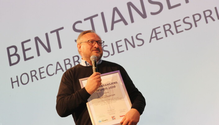 Bent Stiansen fikk Horecabransjens Ærespris tirsdag 3. mars. (Foto: Morten Holt) Bent Stiansen fikk Horecabransjens Ærespris tirsdag 3. mars. (Foto: Morten Holt)