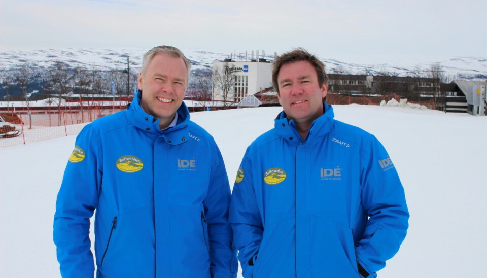 Brødrene Bjørnar til venstre og Atle Hovi eier og driver fyrtårnselskapet Beitostølen Resort. (Foto: DestinasjonsKirurgene)