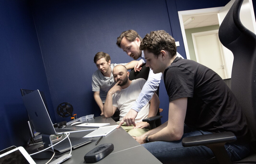 Teamet i Waved: Daniel Harper (daglig leder), Fredrik Sande, Jonas Andersen og Endre Hauge Paulsen. (Foto: Waved) Teamet i Waved: Daniel Harper (daglig leder), Fredrik Sande, Jonas Andersen og Endre Hauge Paulsen. (Foto: Waved)