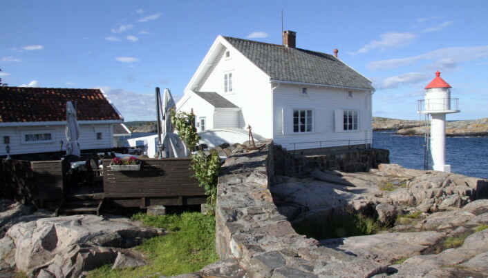 Stangholmen fyr. (Foto: Morten Holt) Stangholmen fyr. (Foto: Morten Holt)