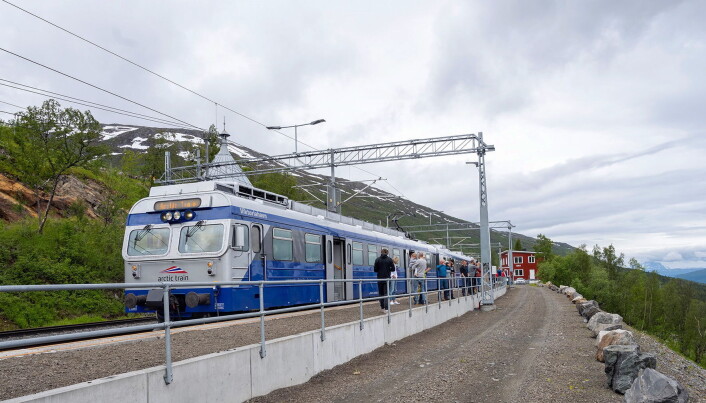 Togreisen fra Narvik til Sverige regnes som en av verdens vakreste togreiser. (Foto: Arctic Train) Togreisen fra Narvik til Sverige regnes som en av verdens vakreste togreiser. (Foto: Arctic Train)