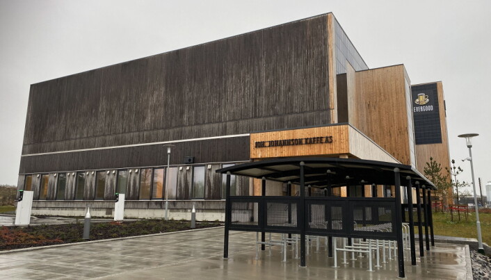 Joh Johannson Kaffes nye bygg på Vestby er i hovedsak oppført i heltre. (Foto: Morten Holt) Joh Johannson Kaffes nye bygg på Vestby er i hovedsak oppført i heltre. (Foto: Morten Holt)