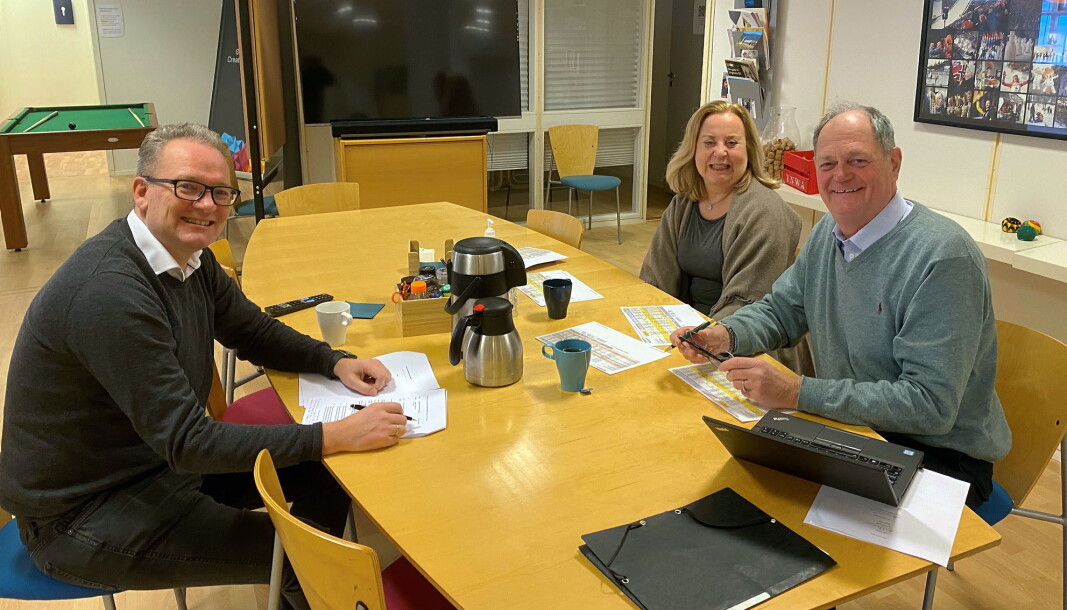 Fra venstre daglig leder for Gyro Conference AS, Tom Erik Hovde, daglig leder for Congress-Conference AS, Mimi Waage Lie og styreleder for Congress-Conference AS, Øyvind R. Lie. (Foto: Anne Guri Sklet) Fra venstre daglig leder for Gyro Conference AS, Tom Erik Hovde, daglig leder for Congress-Conference AS, Mimi Waage Lie og styreleder for Congress-Conference AS, Øyvind R. Lie. (Foto: Anne Guri Sklet)