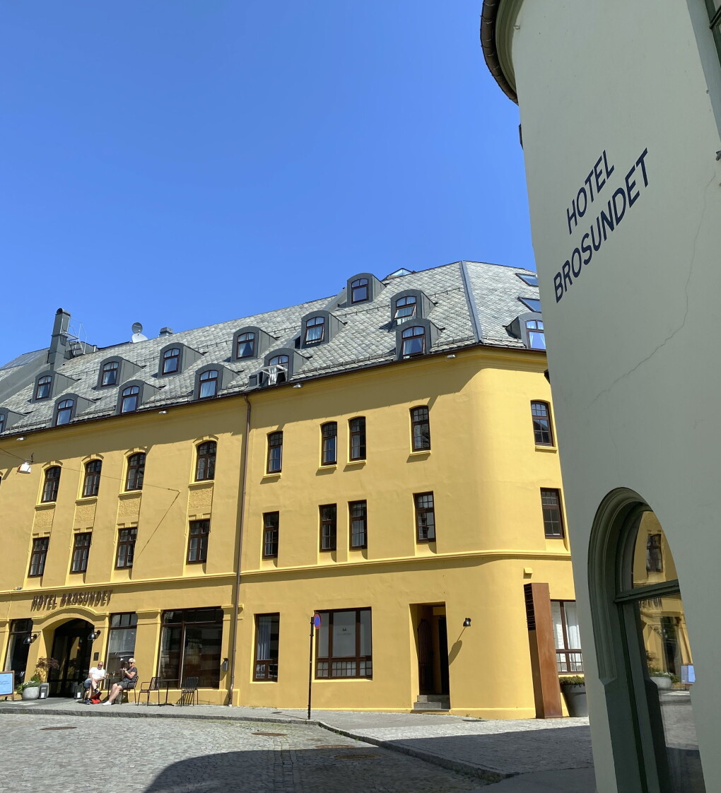 Hotel Brosundet. (Foto: Morten Holt) Hotel Brosundet. (Foto: Morten Holt)