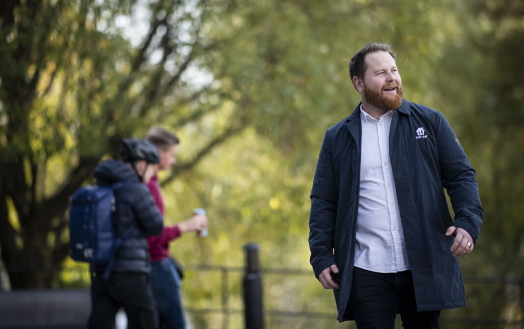 – Det var et utfordrende år for de aller fleste spisesteder. For mange av dem ble takeaway en mulighet til å nå flere og andre kunder, i en tid hvor mange av stedene ikke har kunne ha gjester i lokalene sine, sier Odd Stian Gullhav i Just Eat Norge. (Foto: Katrine Lunke) – Det var et utfordrende år for de aller fleste spisesteder. For mange av dem ble takeaway en mulighet til å nå flere og andre kunder, i en tid hvor mange av stedene ikke har kunne ha gjester i lokalene sine, sier Odd Stian Gullhav i Just Eat Norge. (Foto: Katrine Lunke)