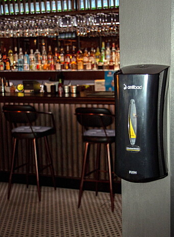 Hygienestasjon på Brasilia restaurant i Oslo. (Foto: Killto) Hygienestasjon på Brasilia restaurant i Oslo. (Foto: Killto)