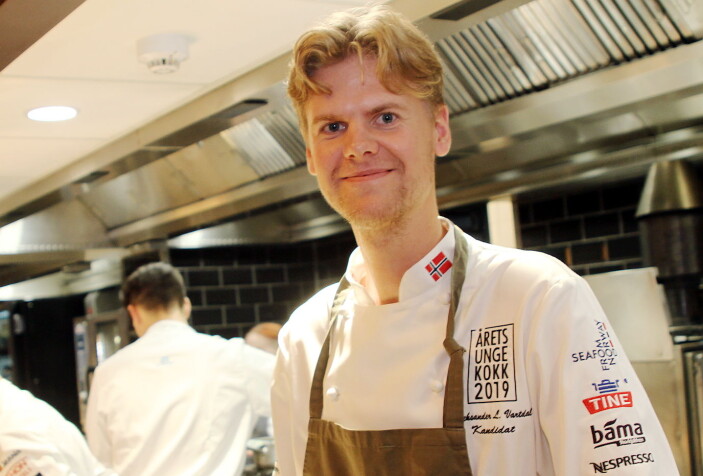 Aleksander L. Vartdal vant den første utgaven av Årets unge kokk. Nå er han klar for Årets kokk. (Foto: Morten Holt) Aleksander L. Vartdal vant den første utgaven av Årets unge kokk. Nå er han klar for Årets kokk. (Foto: Morten Holt)