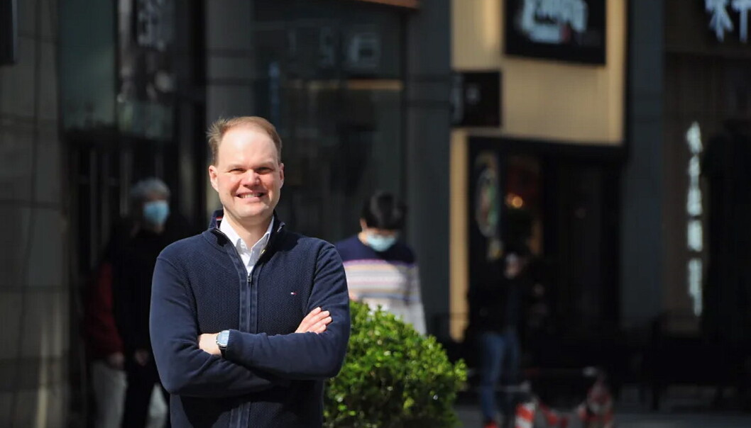 Andreas Thorud blir sjømatrådets nye utsending i Kina. Direktør for Globale operasjoner, Børge Grønbech, mener Thorud blir en viktig brikke i et spennende sjømatmarked. (Foto: Privat) Andreas Thorud blir sjømatrådets nye utsending i Kina. Direktør for Globale operasjoner, Børge Grønbech, mener Thorud blir en viktig brikke i et spennende sjømatmarked. (Foto: Privat)
