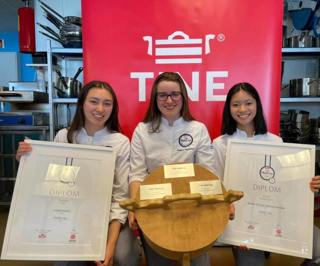 Mina Berdal-Gaalaas, Andrea Stubberud og Khaille Santillan var med på vinnerlaget som vant Tine MatCup 2020-2021. (Foto: NKL) Mina Berdal-Gaalaas, Andrea Stubberud og Khaille Santillan var med på vinnerlaget som vant Tine MatCup 2020-2021. (Foto: NKL)