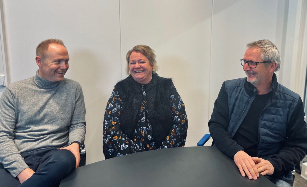 Lars Raastad (fra venstre), Mona Steen og Ola Ertsås hos Servicegrossisten Øst. (Foto: Servicegrossisten Øst) Lars Raastad (fra venstre), Mona Steen og Ola Ertsås hos Servicegrossisten Øst. (Foto: Servicegrossisten Øst)