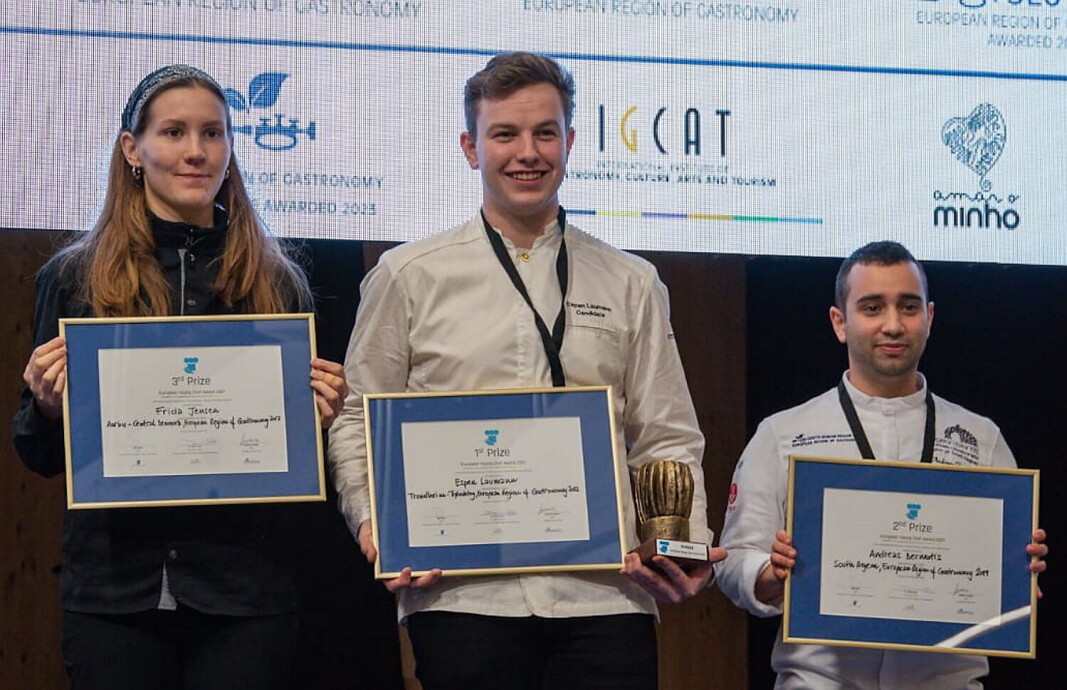 Espen Laumann fra Speilsalen på Britannia Hotel vant denne uka «European Young Chef Award 2021» i Portugal. (Foto: Britannia Hotel) Espen Laumann fra Speilsalen på Britannia Hotel vant denne uka «European Young Chef Award 2021» i Portugal. (Foto: Britannia Hotel)
